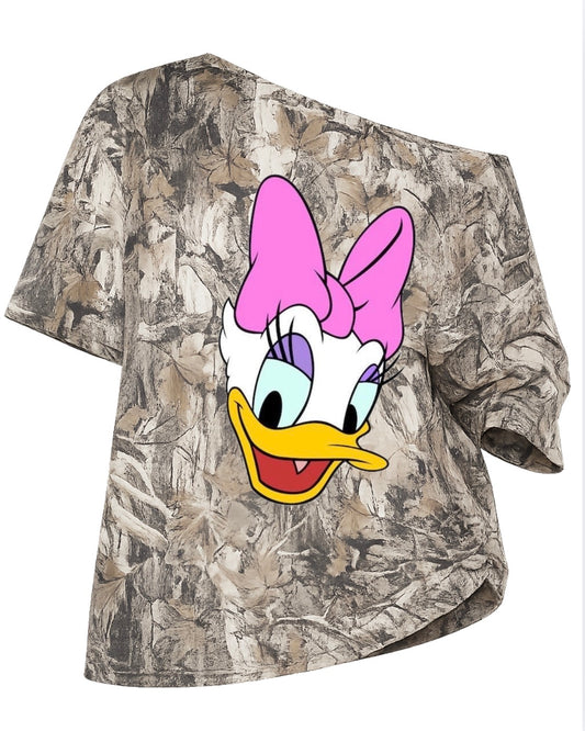 Daisy off the shoulder tee